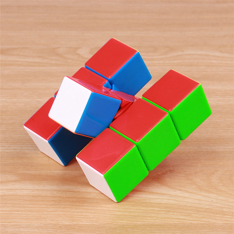 Yj 1x3x3 Floppy Magic cube Pro - مراجعة Arcade Z وسعره